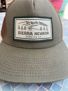 Sierra Nevada  Co. Gray Brown Mesh Trucker Snapback Hat Cap